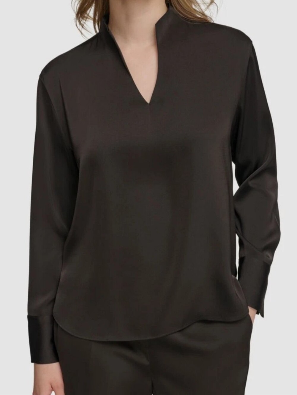 calvin klein women's black long sleeve lined v-neck blouse size m